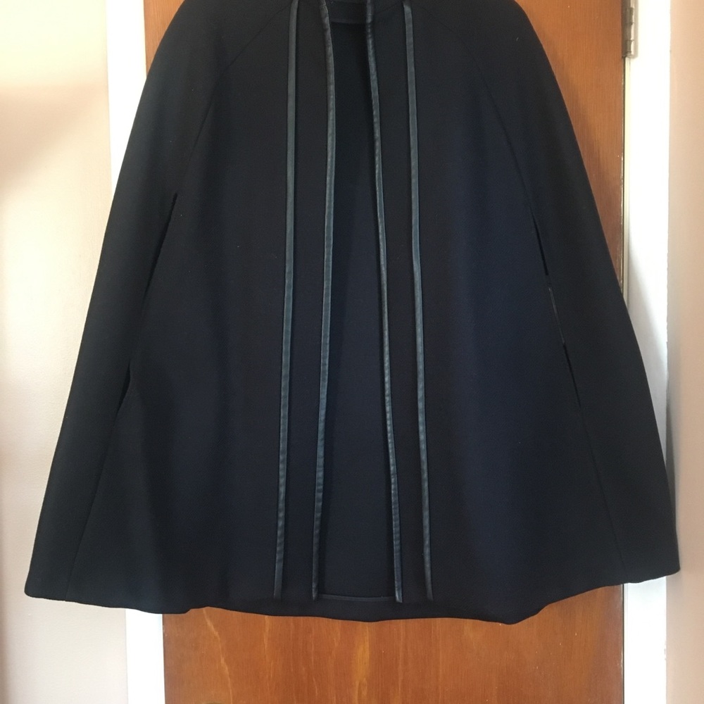 Zara woman cape